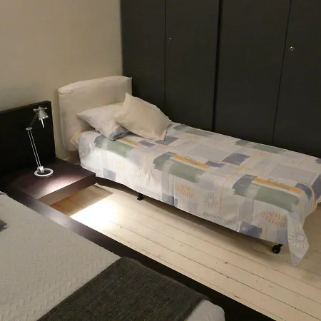 Διαμέρισμα Cavour5 *